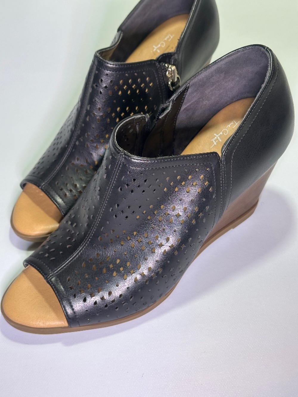 Dr. Scholl's Black Perforated Peep-Toe Wedge Booties | 8.5